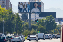 Av. Alameda Libertador Bernardo O'HIggins, frente a Terminal, dirección poniente a oriente