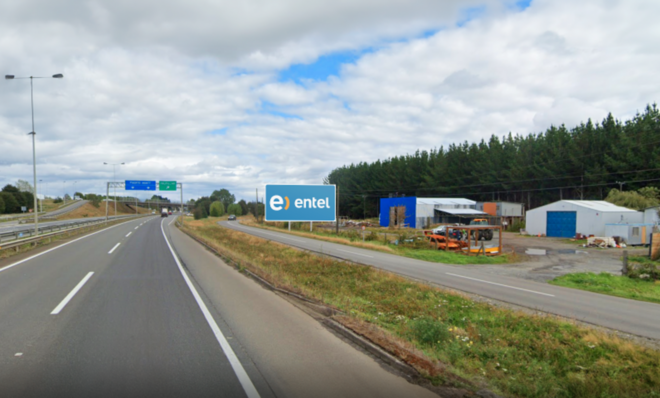 Foto de VALLA UBICADA EN FRUTILLAR - RUTA 5