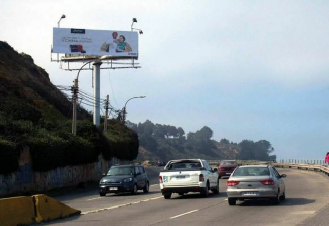 Foto de Ignacio Carrera Pinto, dirección Reñaca hacia Viña del Mar