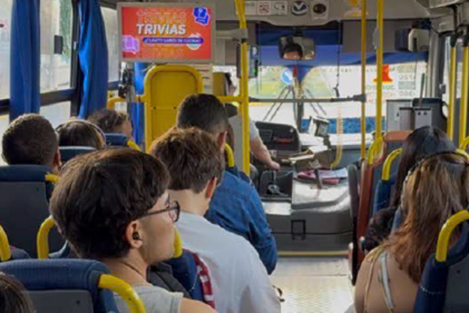 Foto 1 de Circuito de 20 pantallas en Buses (Spot) - Temuco