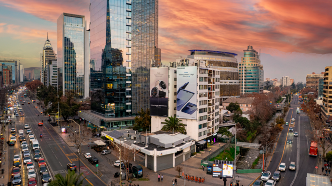 Foto 3 de Apoquindo con Tobalaba frente al MUT