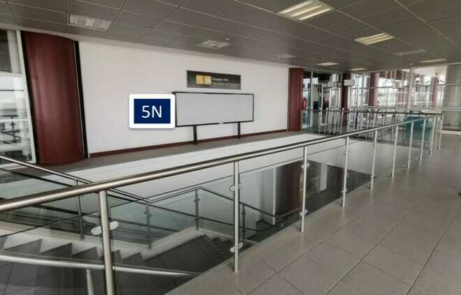 Foto de Letrero retro-iluminado, cara simple / Sector Embarque Nacional Terminal de Pasajeros.