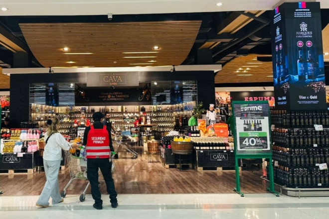 Foto 2 de 2 Pilares Digitales - Jumbo Kennedy - La Cava