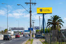 Américo Vespucio, frente a Mall Plaza Oeste, hacia Maipú ()