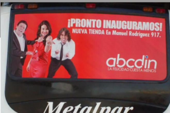 Foto de Luneta Buses Calera - 30 Lunetas