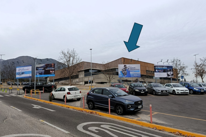 Foto de Valla 6 República de Honduras acceso UDD y Estadio Claro Arena