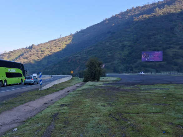 Foto de Santiago hacia Viña, Bajada Tunel Lo Prado (CURACAVI)