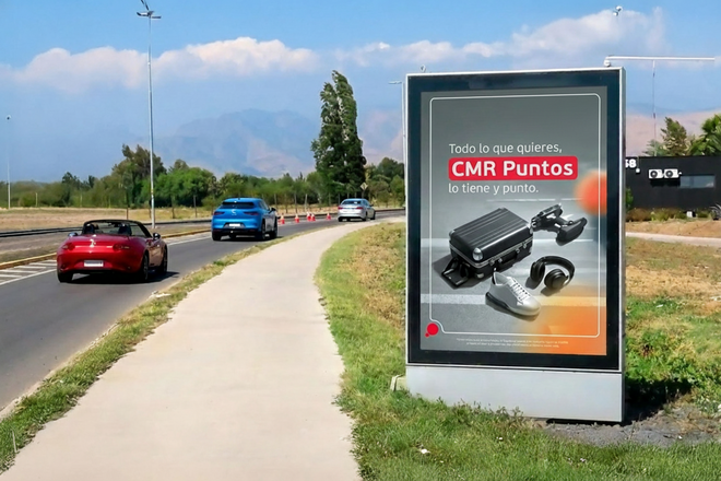 Foto de Av. Del Valle - Camino del Pintor Norte (vereda poniente)(Streep Center)