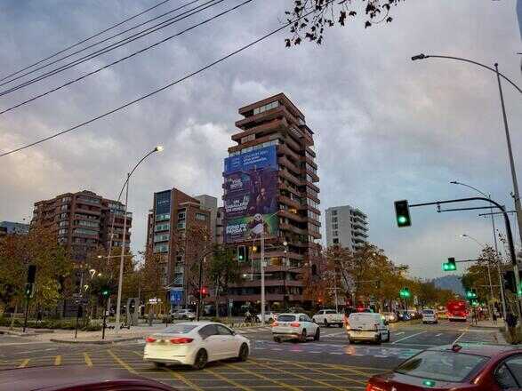 Foto 2 de VITACURA / VESPUCIO