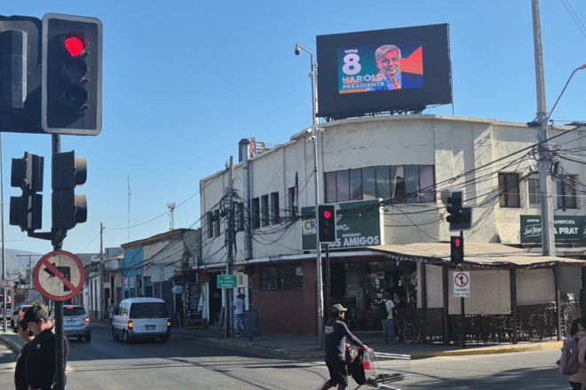 Foto 2 de Av. Condell con Prat