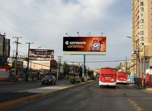 Foto de Gran Avenida frente al No.5660, antes de Departamental hacia el Centro