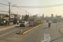 Av Chicureo, Fte Aventura Motors Band central