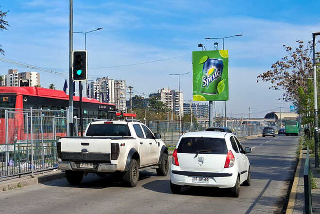 Foto de Departamental fte a Jumbo - Florida Center y Estadio Monumental (O-P) - hacia V. Mackenna