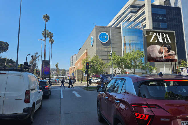 Foto 3 de Av. Libertad, frontis Mall Marina Arauco