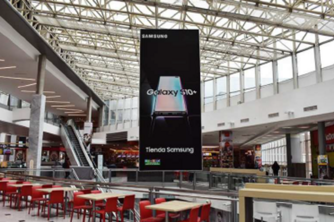 Foto de Mall Marina - Pendón Interior 3X7 MTS XL
