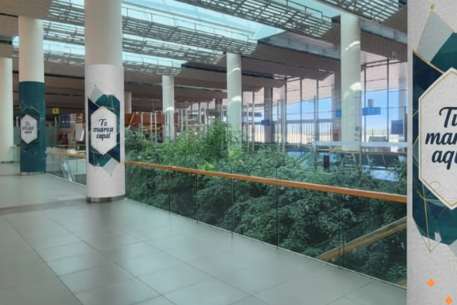 Foto de 4 Pilares circulares - 2do Nivel  Hall Público -  Aeropuerto Araucanía