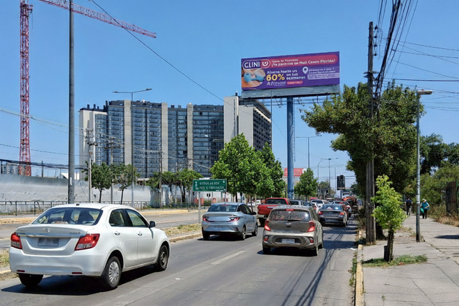 Foto de Departamental hacia Vicuña Mackenna, con Froilan Roa